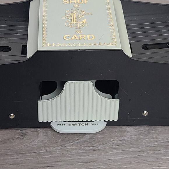 Vintage Battery Powered Automatic Card Shuffler SHUF-L-CARD by WACO Japan - Picture 3 of 8